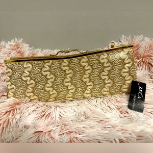Zeca clutch